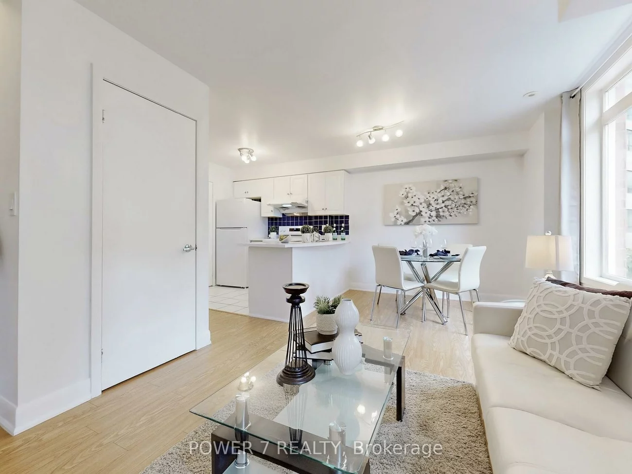 415, Jarvis, Cabbagetown-South St. James Town, Toronto
