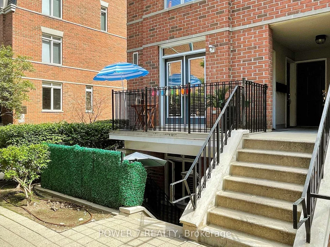 415, Jarvis, Cabbagetown-South St. James Town, Toronto