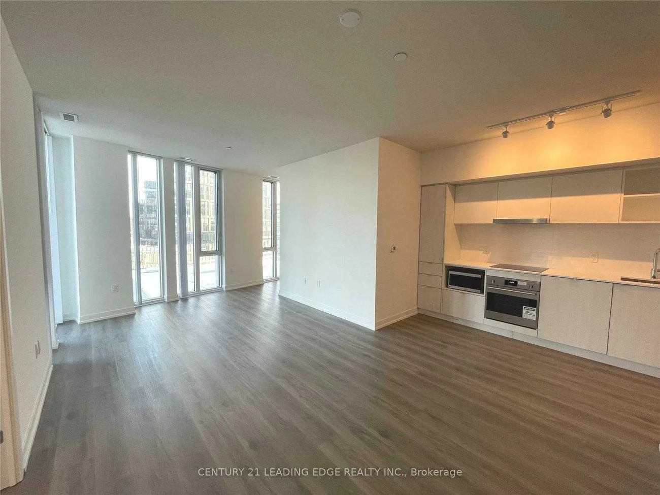138, Downes, Waterfront Communities C8, Toronto