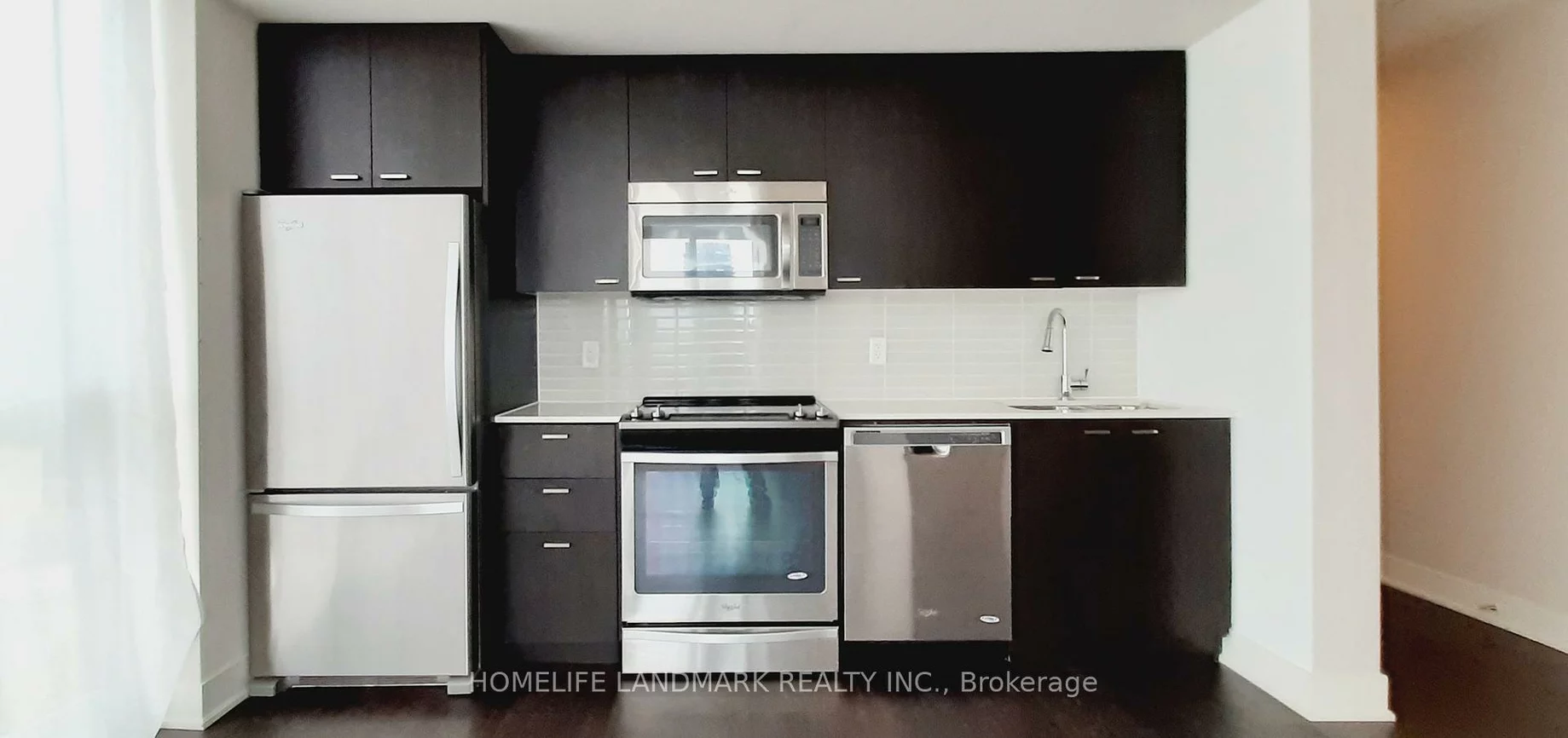 30, Roehampton, Mount Pleasant West, Toronto