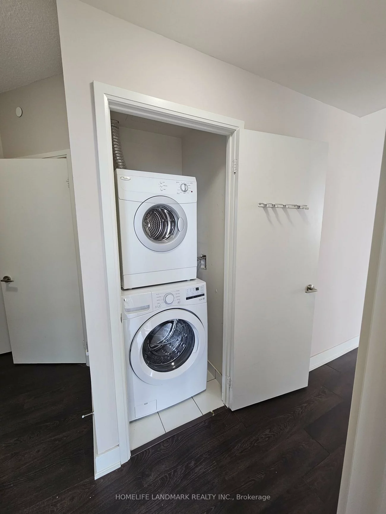 30, Roehampton, Mount Pleasant West, Toronto