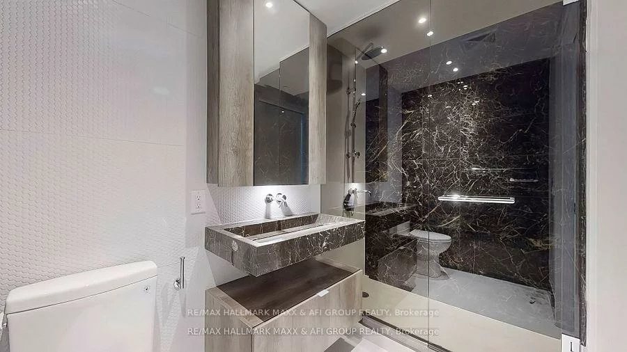 11, Yorkville, Annex, Toronto