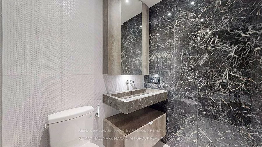 11, Yorkville, Annex, Toronto