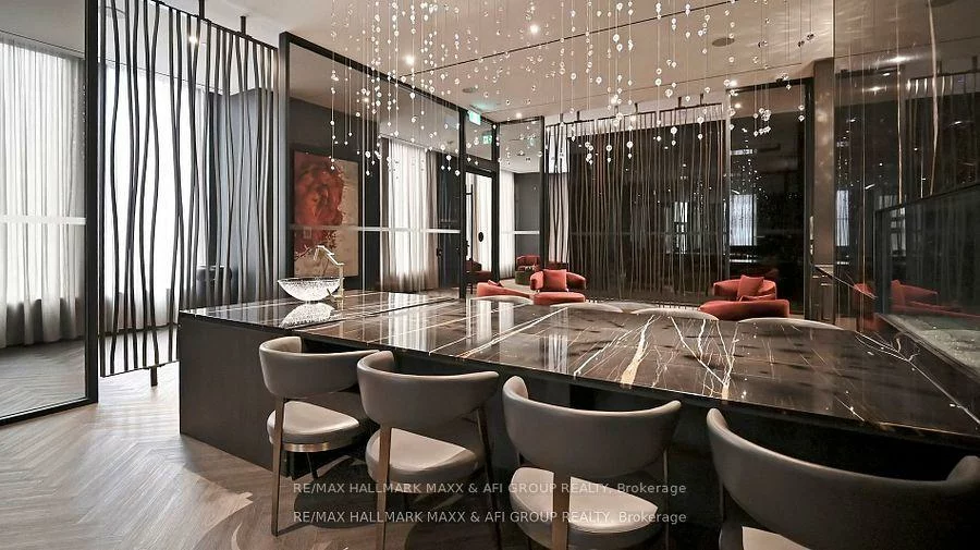 11, Yorkville, Annex, Toronto