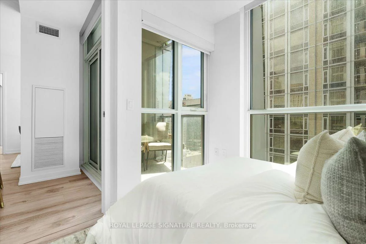 1, Yorkville, Annex, Toronto