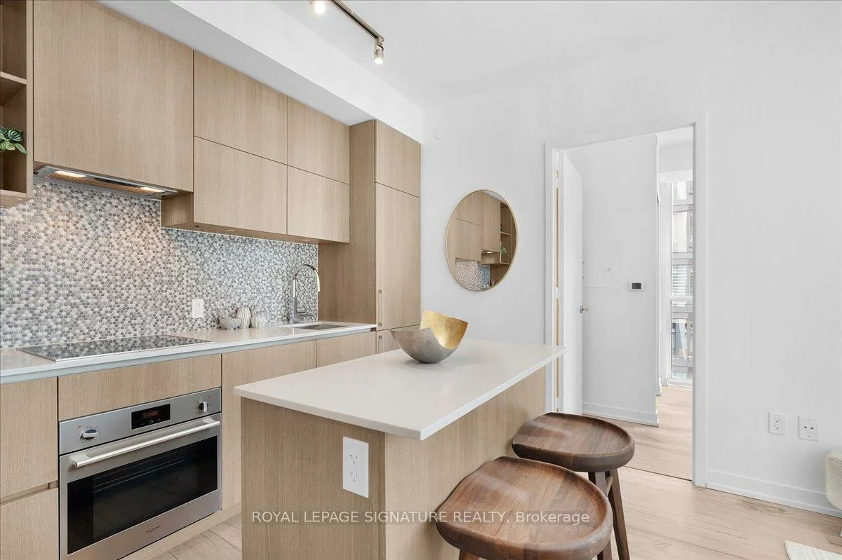1, Yorkville, Annex, Toronto