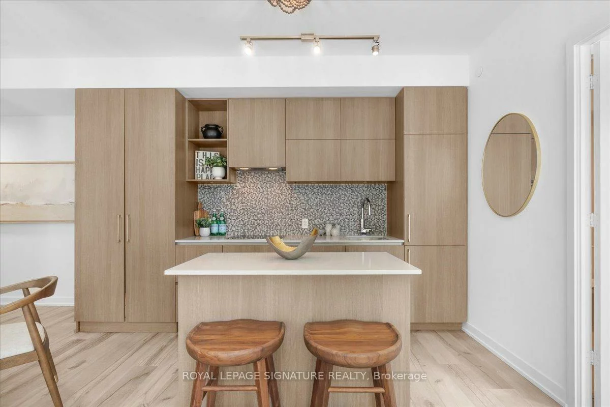 1, Yorkville, Annex, Toronto