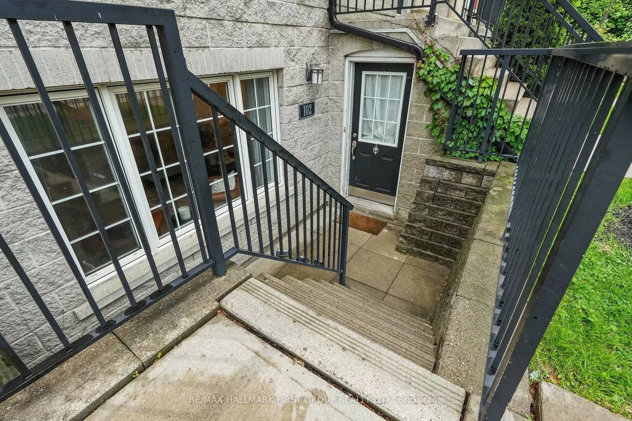 262, St. Helen's, Dufferin Grove, Toronto