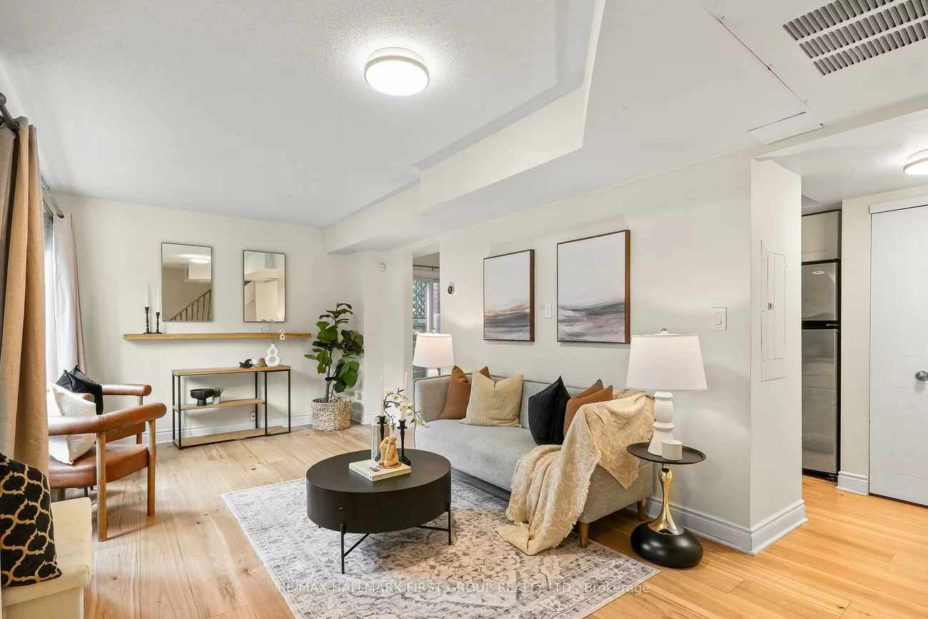 262, St. Helen's, Dufferin Grove, Toronto