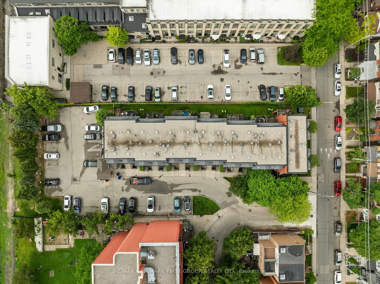 262, St. Helen's, Dufferin Grove, Toronto