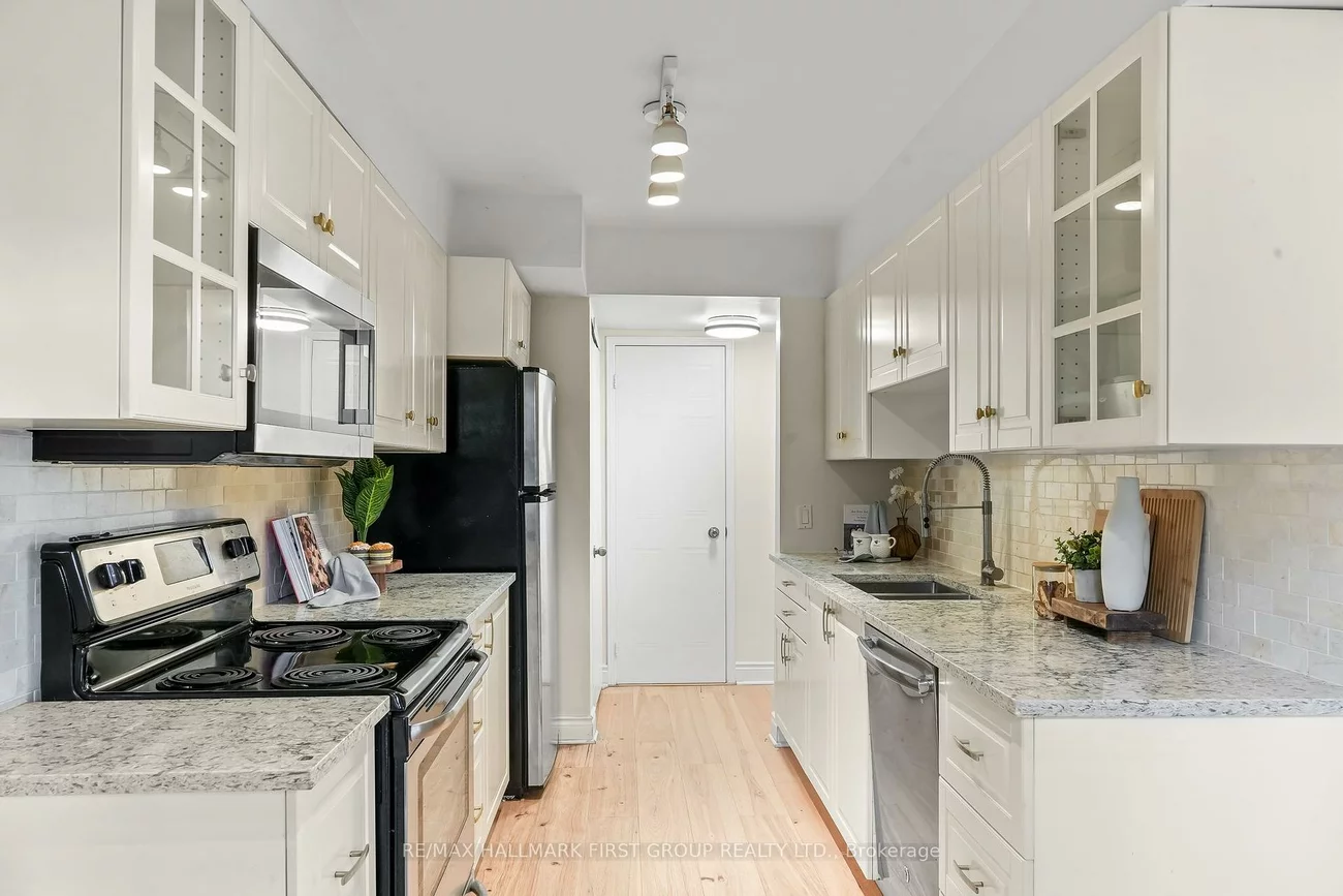 262, St. Helen's, Dufferin Grove, Toronto