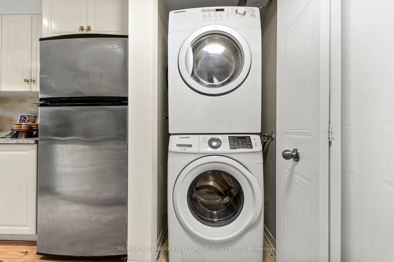 262, St. Helen's, Dufferin Grove, Toronto