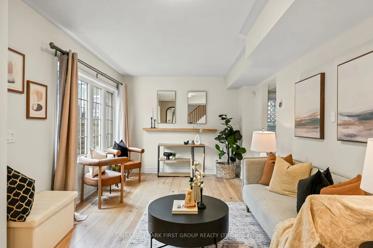262, St. Helen's, Dufferin Grove, Toronto