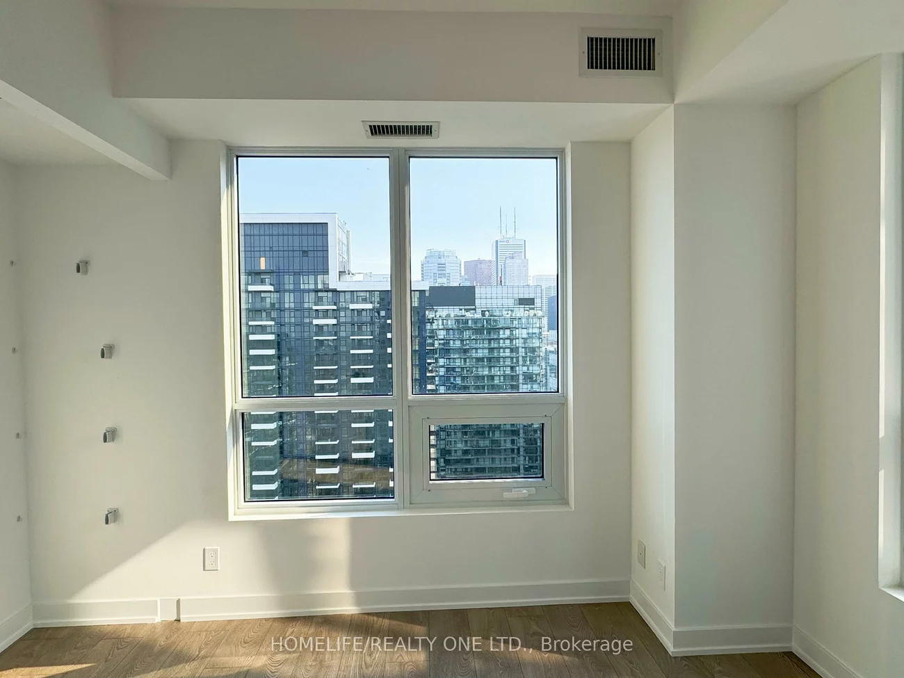 108, Peter, Waterfront Communities C1, Toronto