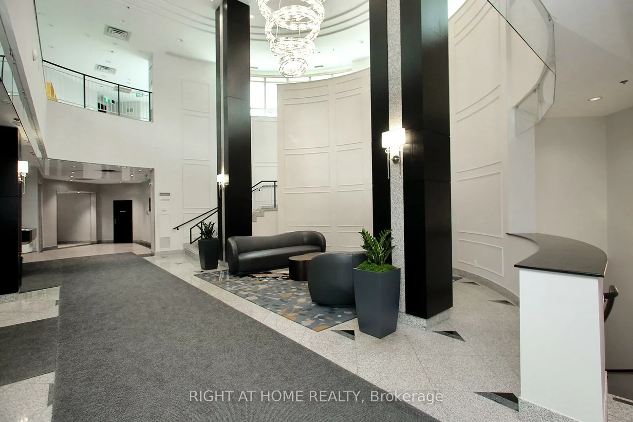 16, Harrison Garden, Willowdale East, Toronto