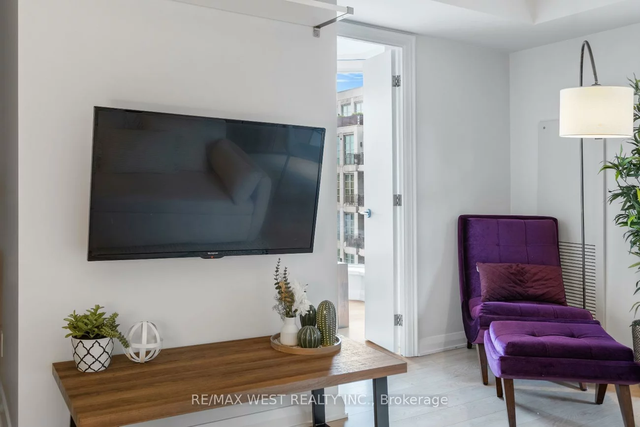 155, Yorkville, Annex, Toronto