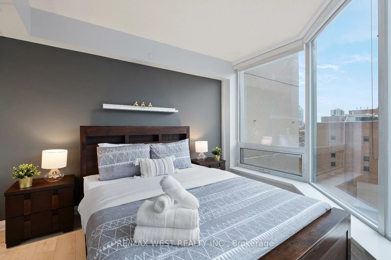 155, Yorkville, Annex, Toronto