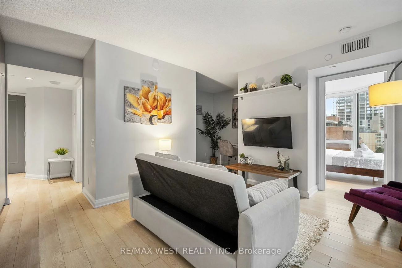 155, Yorkville, Annex, Toronto