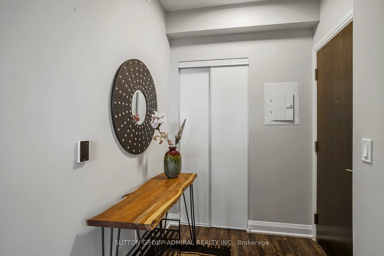 68, CANTERBURY, Willowdale West, Toronto