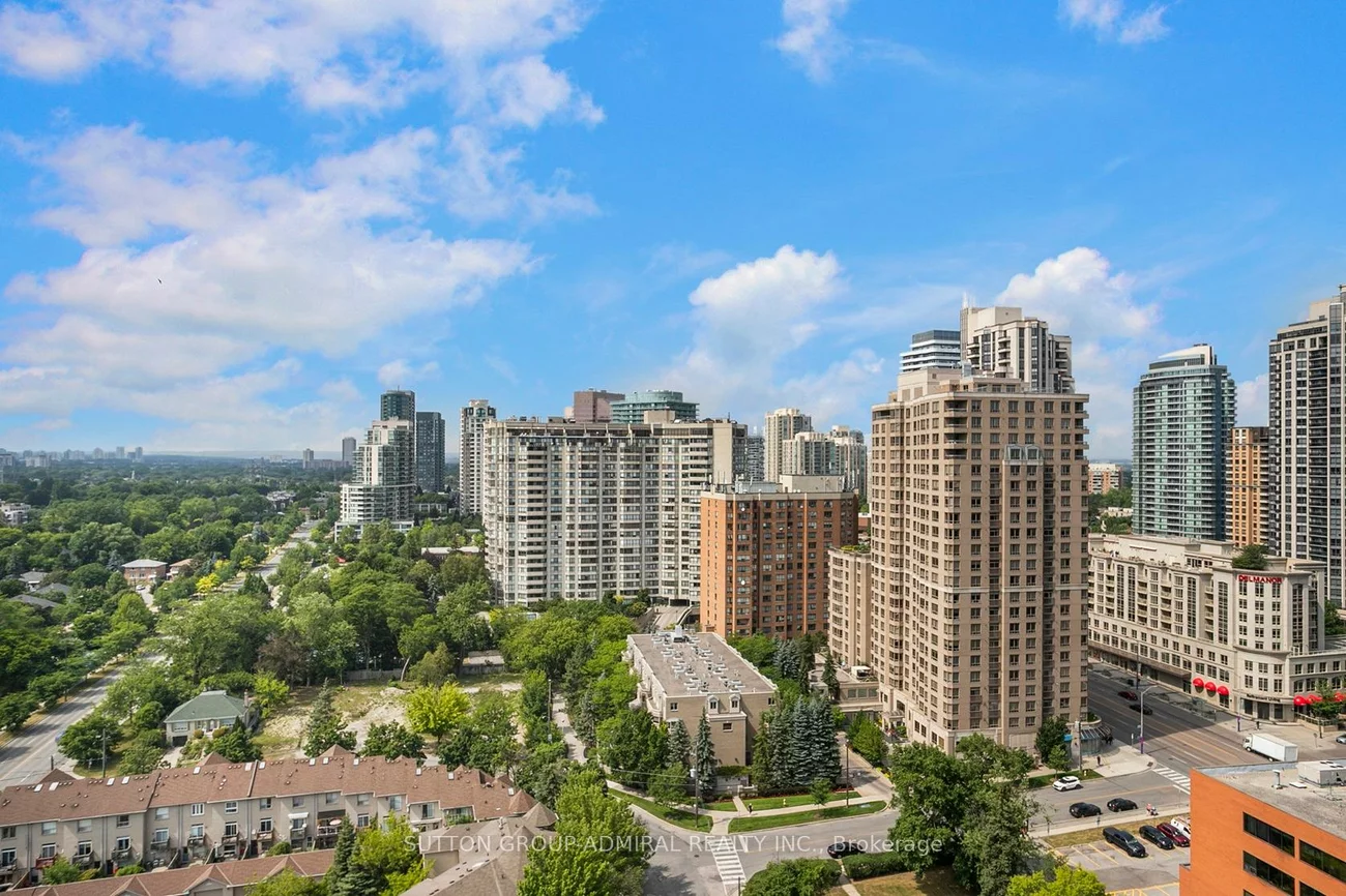 68, CANTERBURY, Willowdale West, Toronto