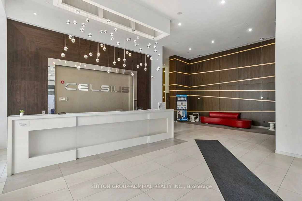 68, CANTERBURY, Willowdale West, Toronto