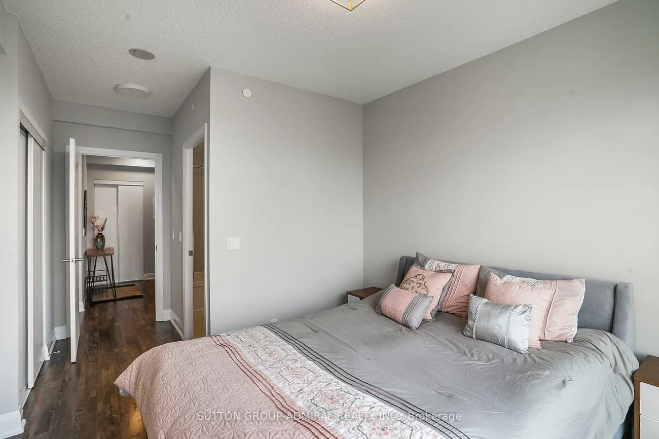 68, CANTERBURY, Willowdale West, Toronto