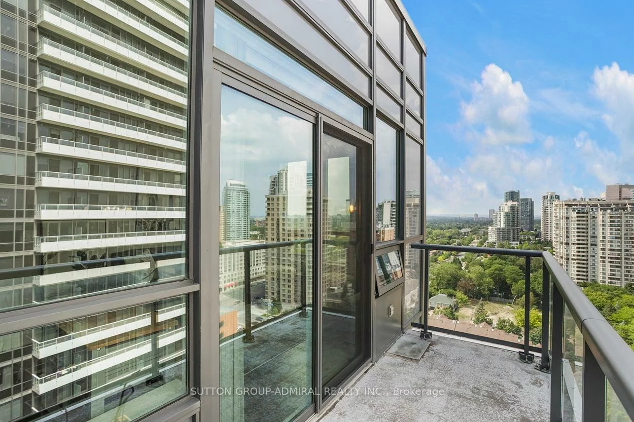 68, CANTERBURY, Willowdale West, Toronto