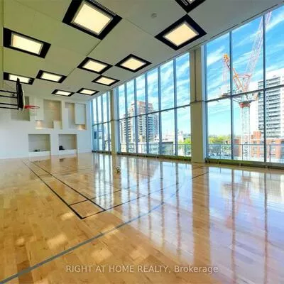99, Broadway, Mount Pleasant West, Toronto