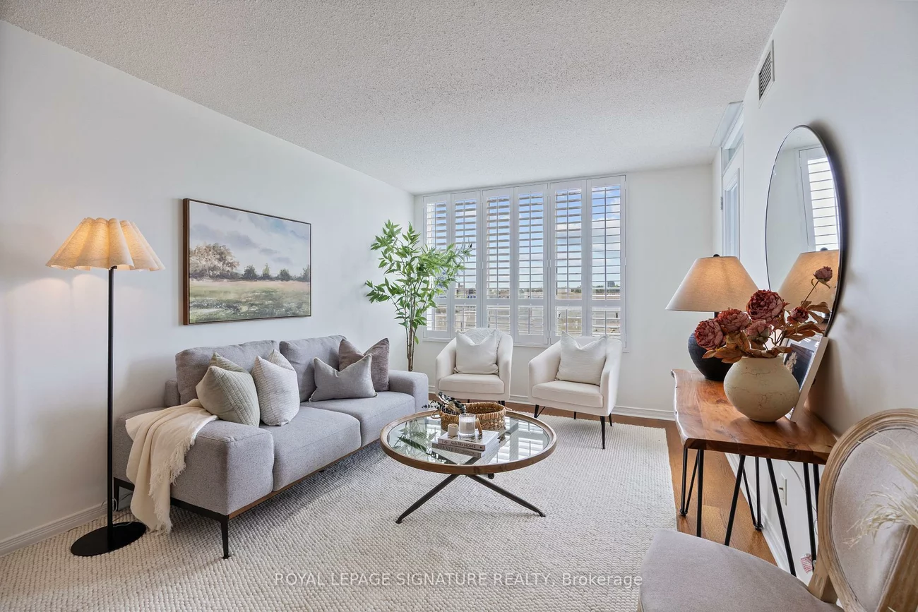 205, The Donway, Banbury-Don Mills, Toronto