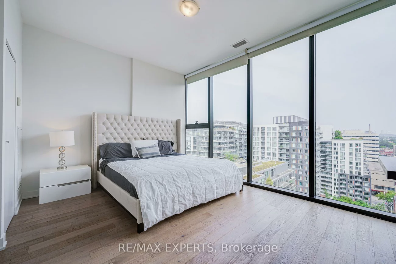629, King, Waterfront Communities C1, Toronto