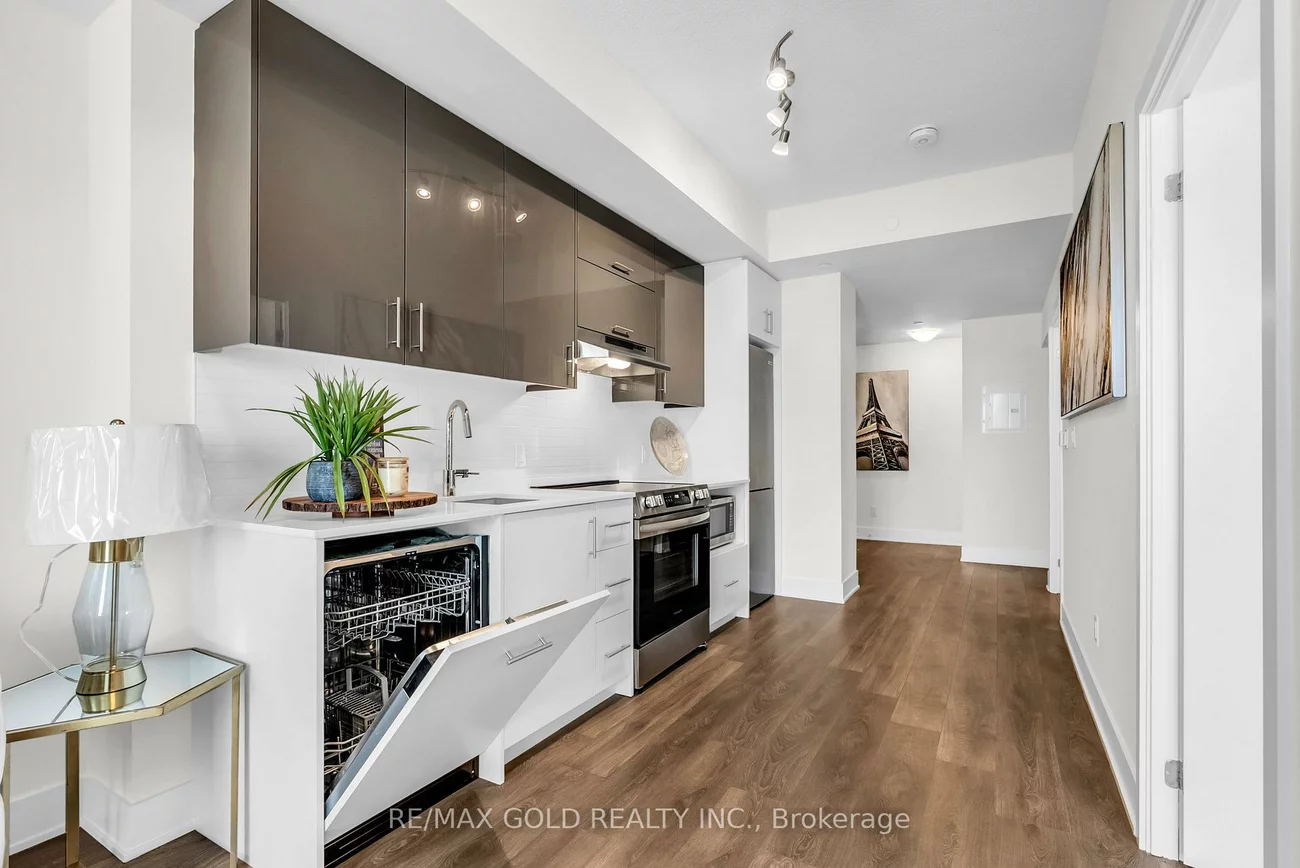 188, FAIRVIEW MALL, Don Valley Village, Toronto