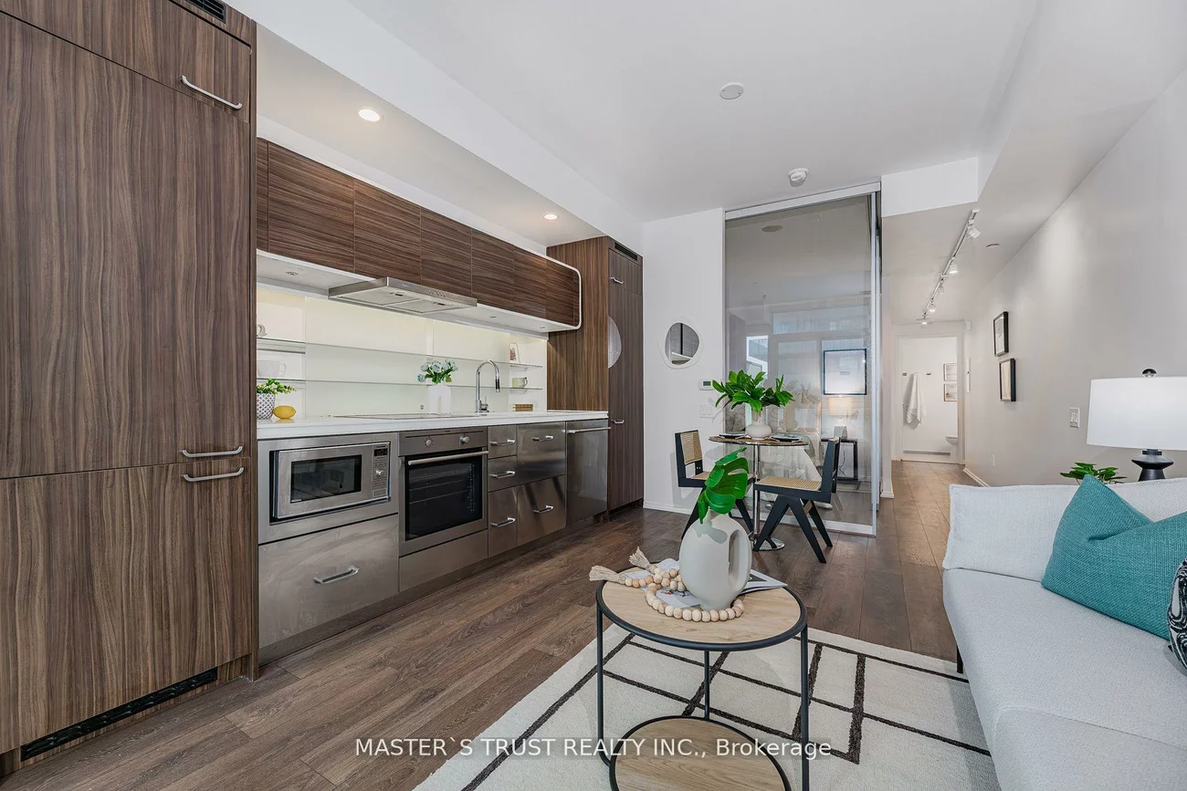 45, Charles, Church-Yonge Corridor, Toronto
