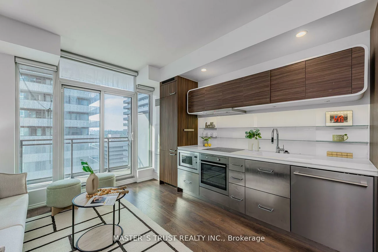 45, Charles, Church-Yonge Corridor, Toronto