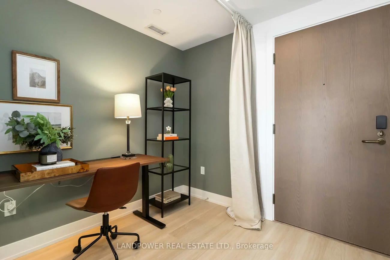 30, Inn On The Park, Banbury-Don Mills, Toronto