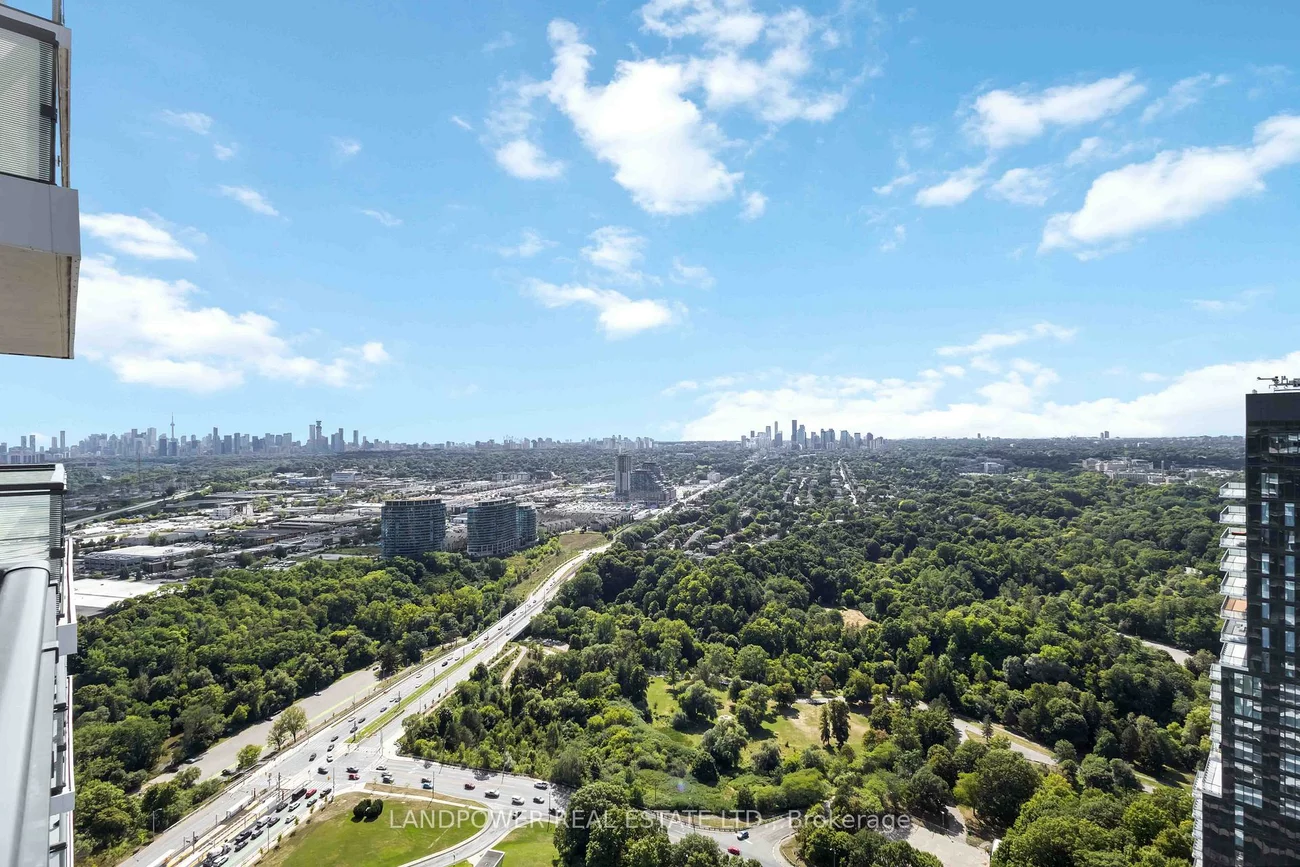 30, Inn On The Park, Banbury-Don Mills, Toronto