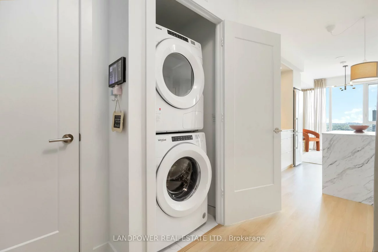 30, Inn On The Park, Banbury-Don Mills, Toronto