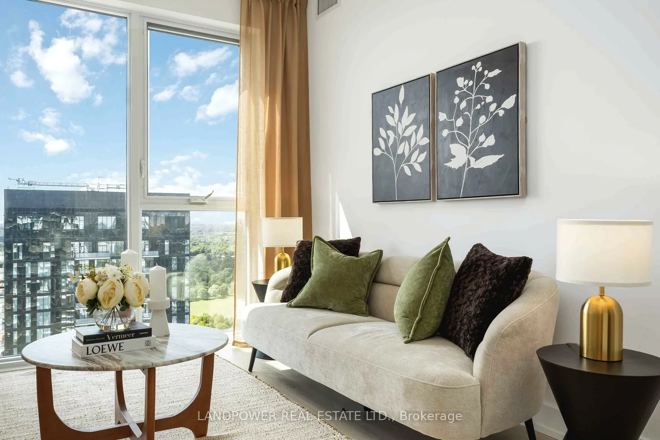 30, Inn On The Park, Banbury-Don Mills, Toronto