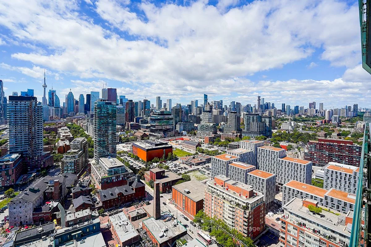 390, Cherry, Waterfront Communities C8, Toronto