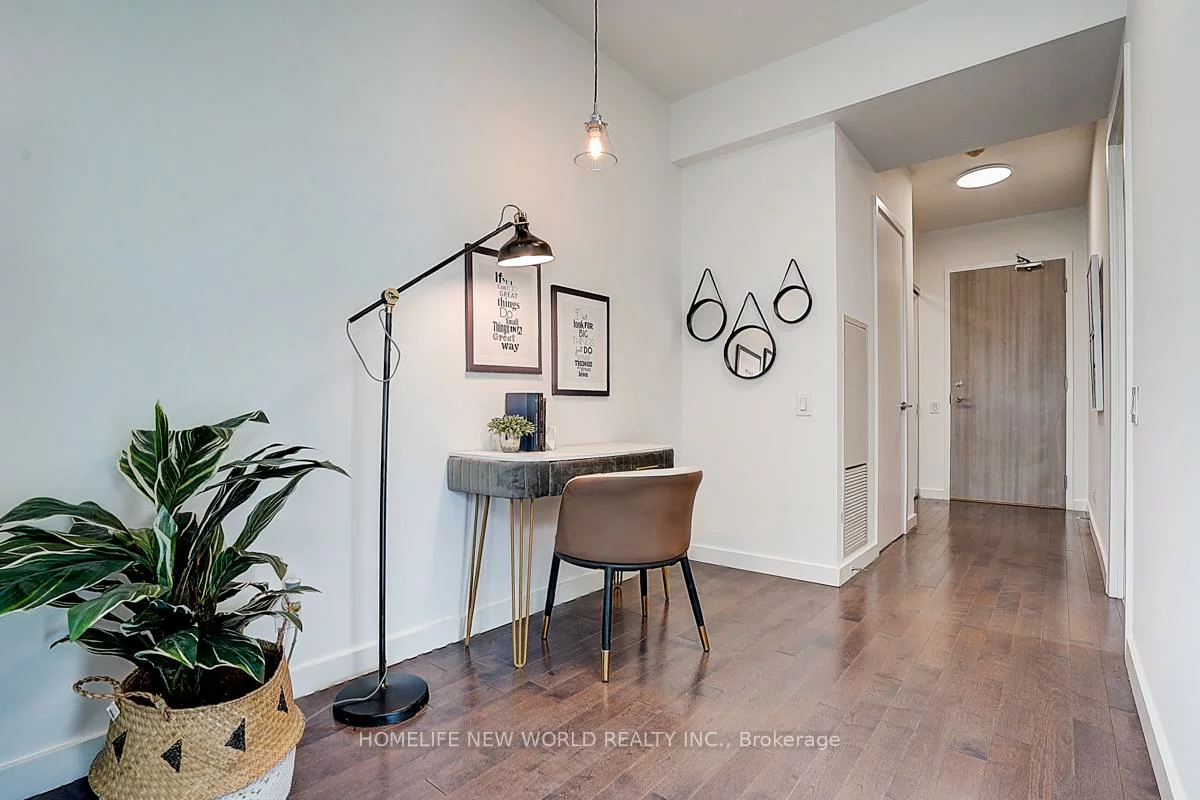 390, Cherry, Waterfront Communities C8, Toronto