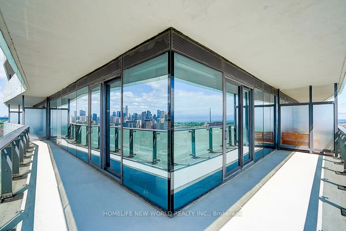 390, Cherry, Waterfront Communities C8, Toronto