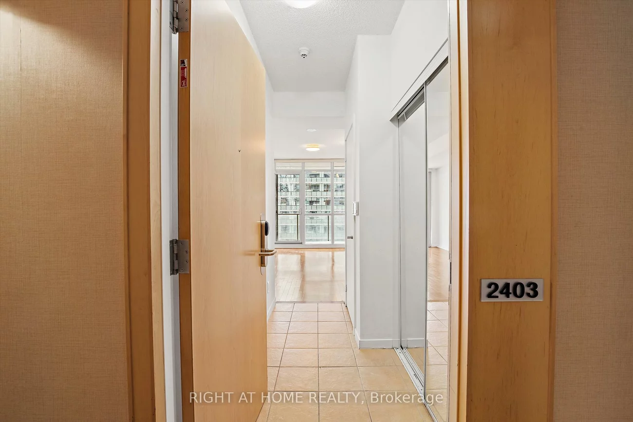 65, Bremner, Waterfront Communities C1, Toronto