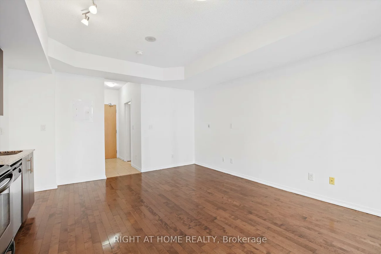 65, Bremner, Waterfront Communities C1, Toronto