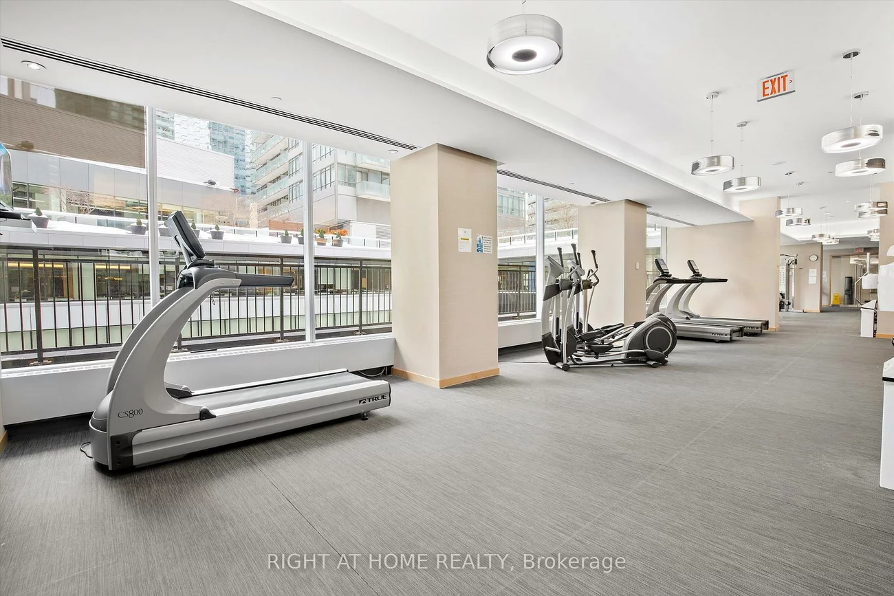 65, Bremner, Waterfront Communities C1, Toronto
