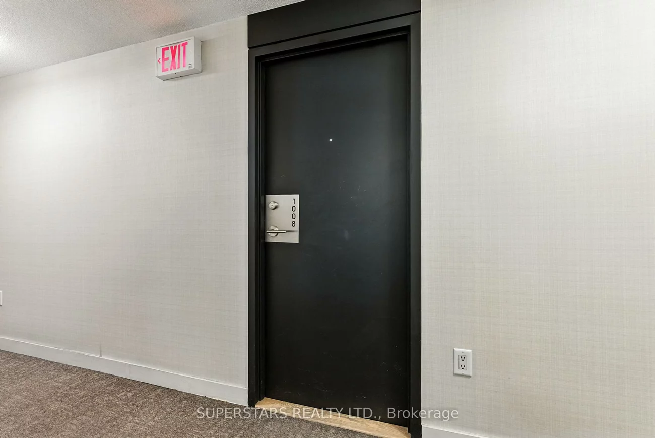 15, Fort York, Waterfront Communities C1, Toronto