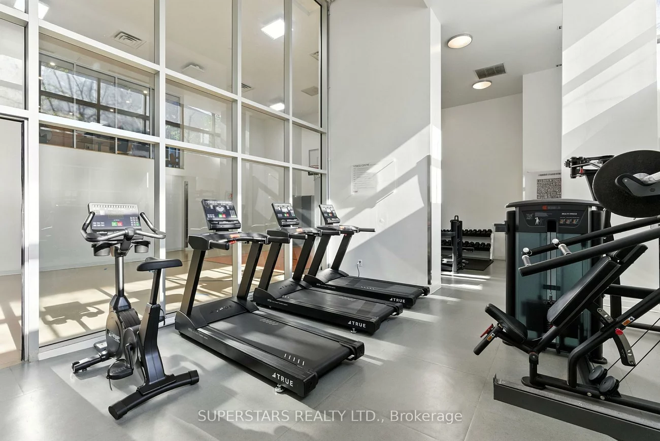 15, Fort York, Waterfront Communities C1, Toronto