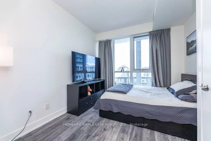 180, Fairview Mall, Don Valley Village, Toronto
