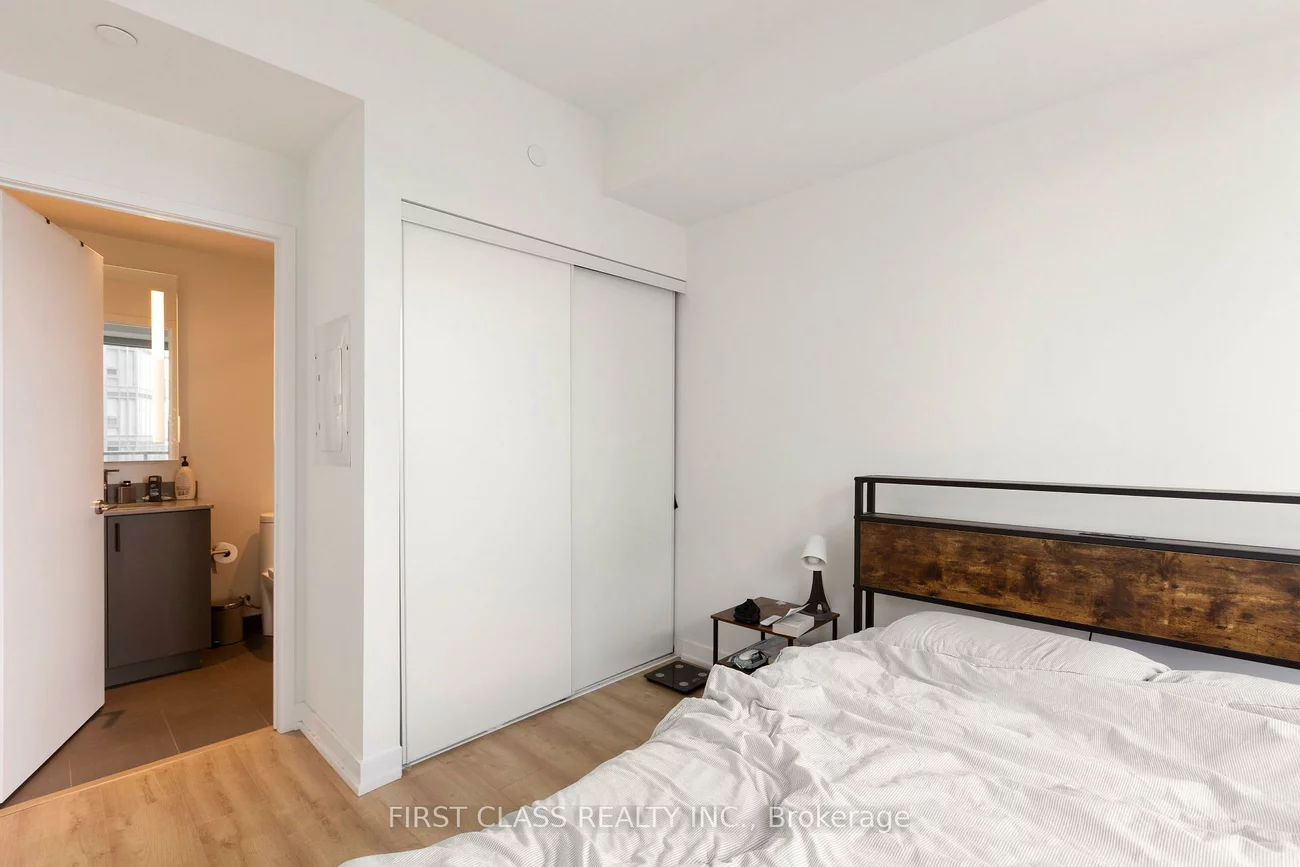 135, East Liberty, Niagara, Toronto
