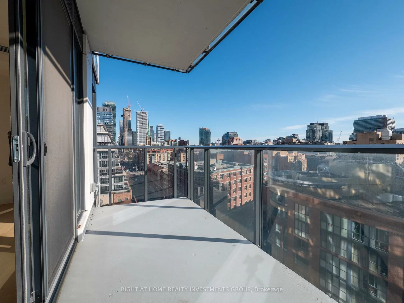 2A, Church, Waterfront Communities C8, Toronto