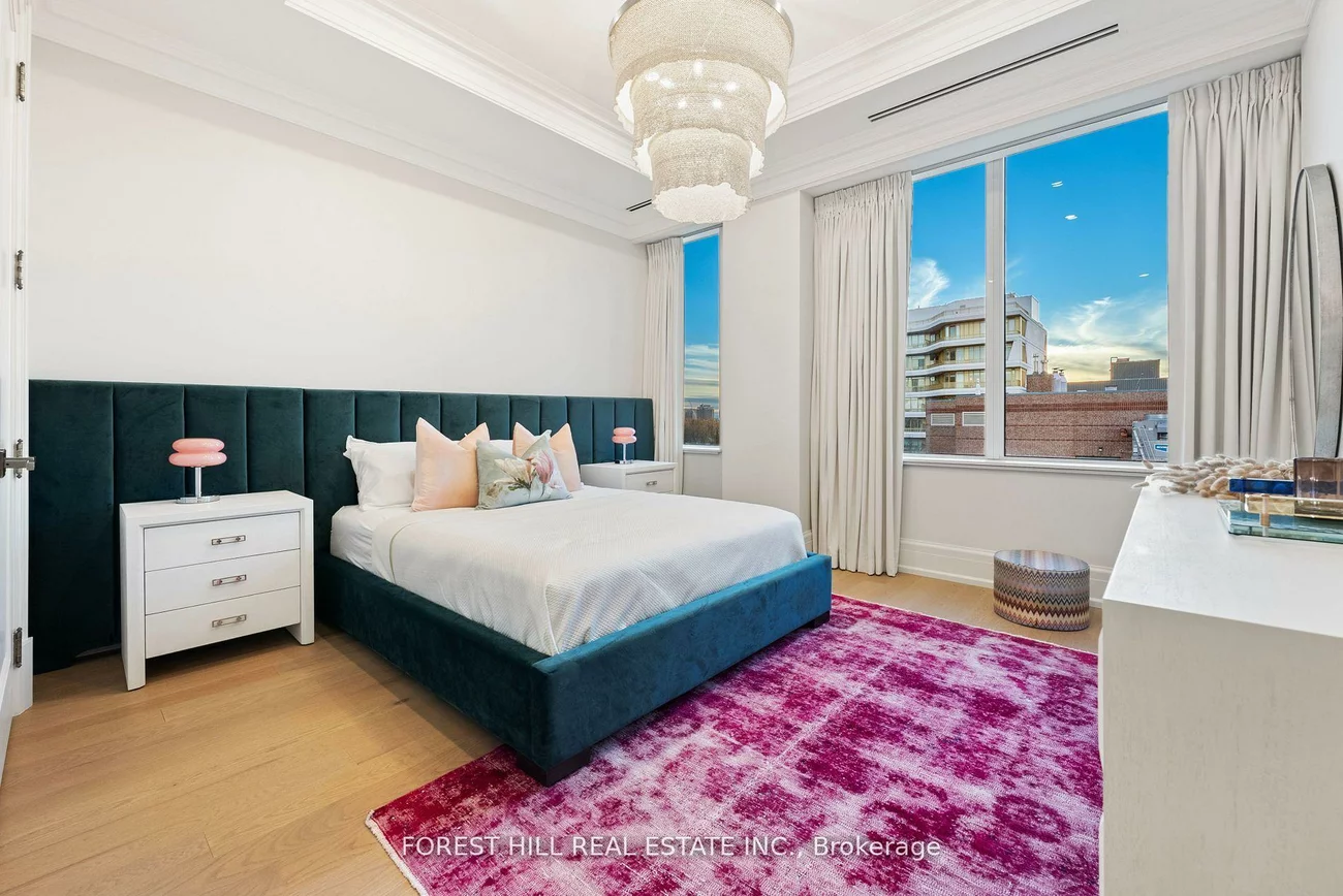 128, Hazelton, Annex, Toronto