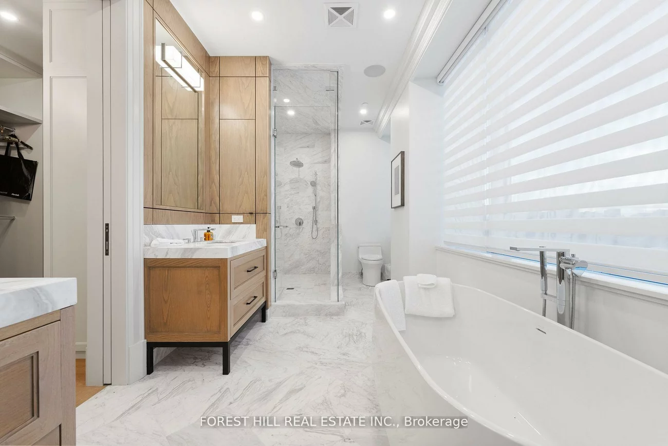 128, Hazelton, Annex, Toronto